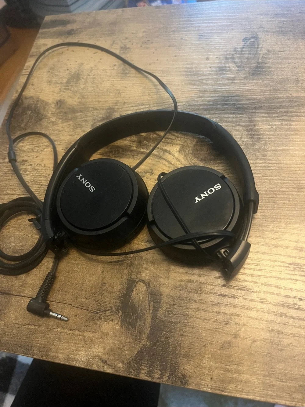 Sony Black Wired On-Ear Headphones with 3.5mm Plug
